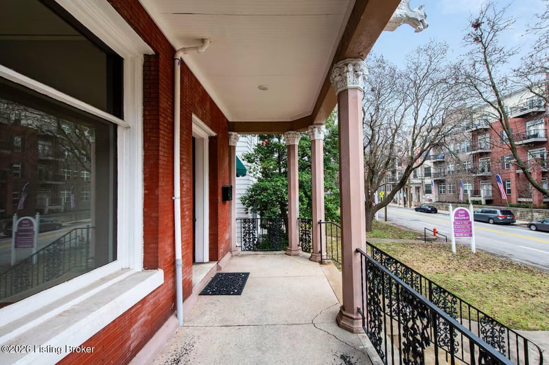 1161 E Broadway, Louisville, KY 40204