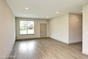 11611 Longevity Ln, Louisville, KY 40272