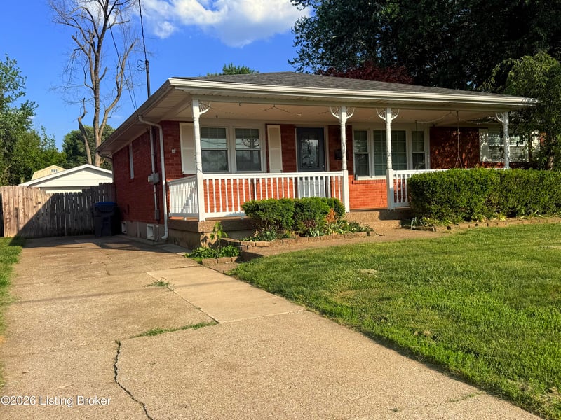 11615 Semillon Ln, Louisville, KY 40272