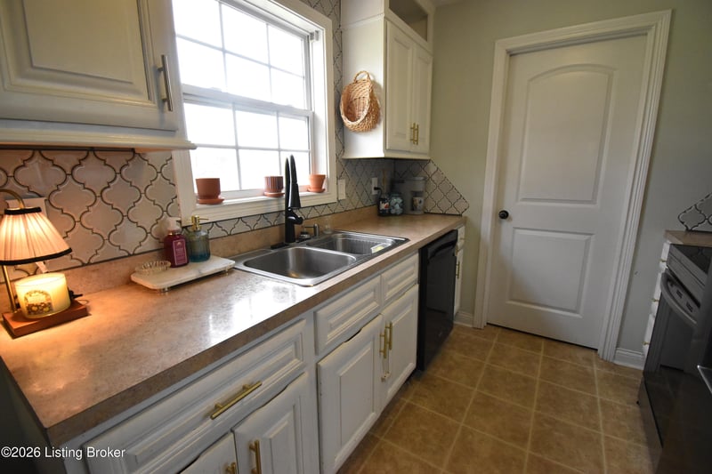 117 Azalea Ave, Bardstown, KY 40004