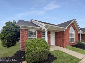 117 Woodlake Ct, Mt Washington, KY 40047