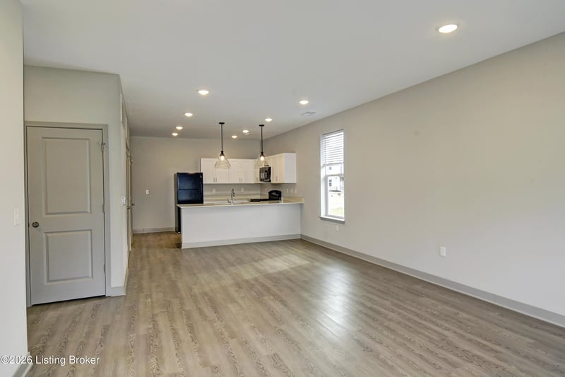 11707 Longevity Ln, Louisville, KY 40272