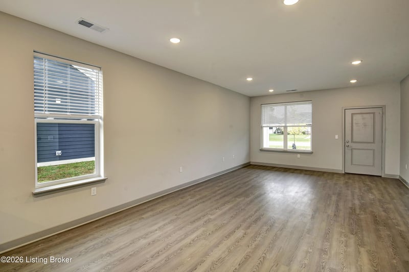 11711 Longevity Ln, Louisville, KY 40272