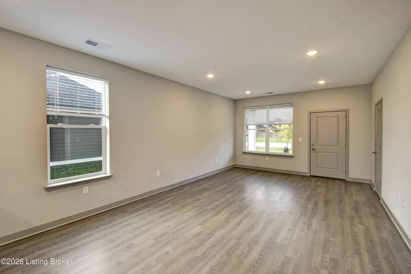 11713 Longevity Ln, Louisville, KY 40272