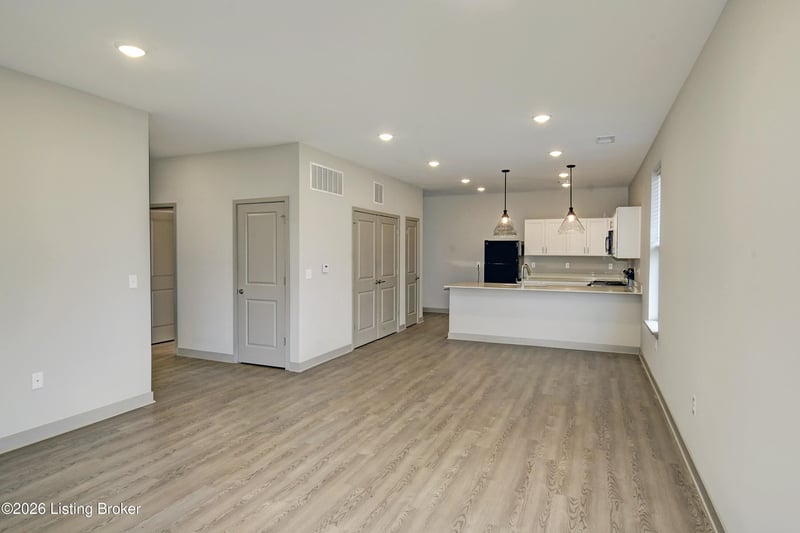 11715 Longevity Ln, Louisville, KY 40272
