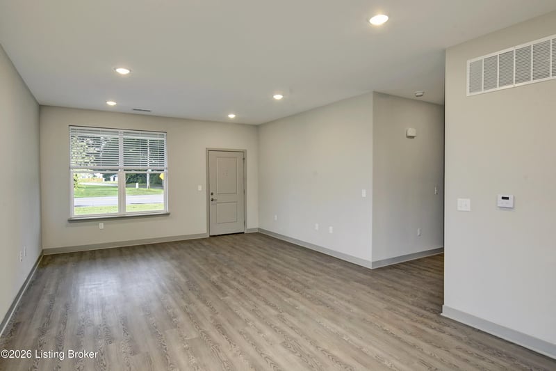 11715 Longevity Ln, Louisville, KY 40272
