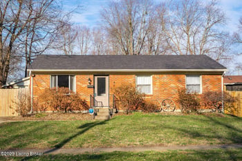 11720 Pond Creek Dr, Louisville, KY 40272