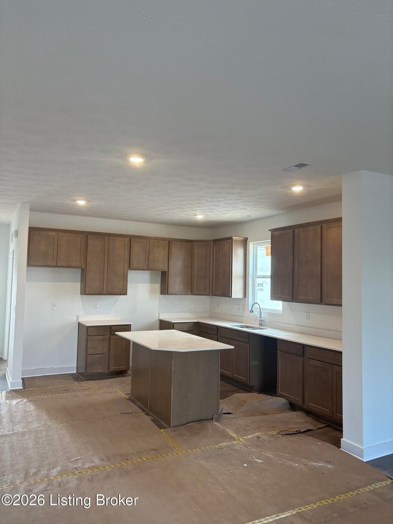 11807 Oriole Slough Ln, Louisville, KY 40229