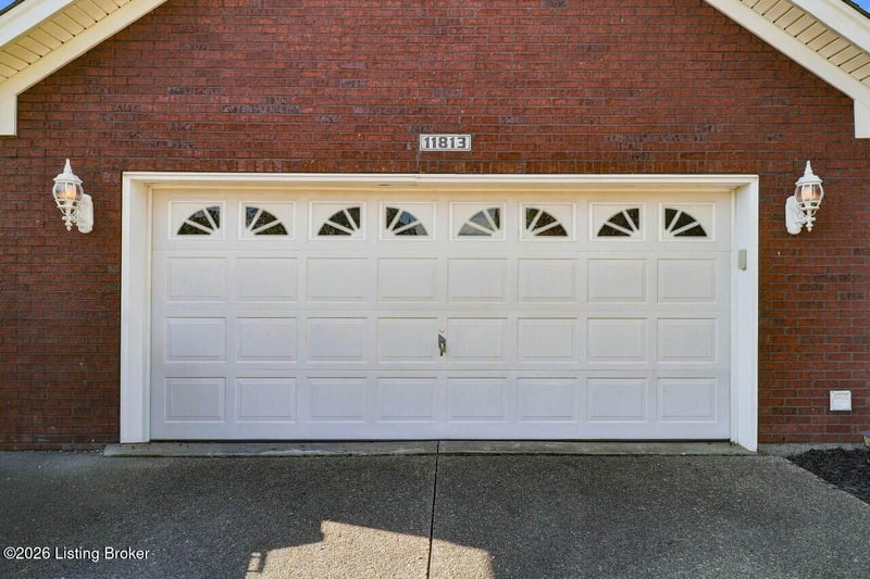 11813 Reality Trl, Louisville, KY 40229