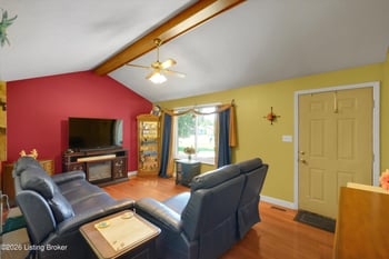 119 Ashley Ct, Louisville, KY 40229