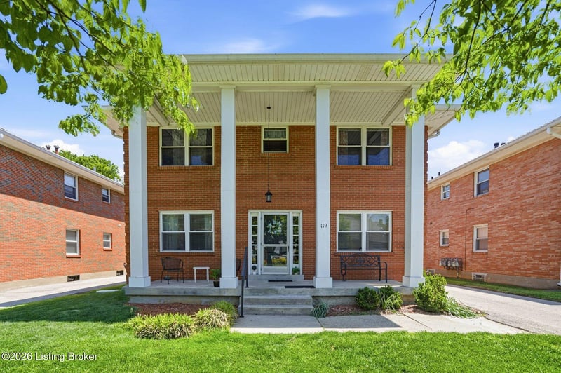 119 Mcarthur Dr, Louisville, KY 40207