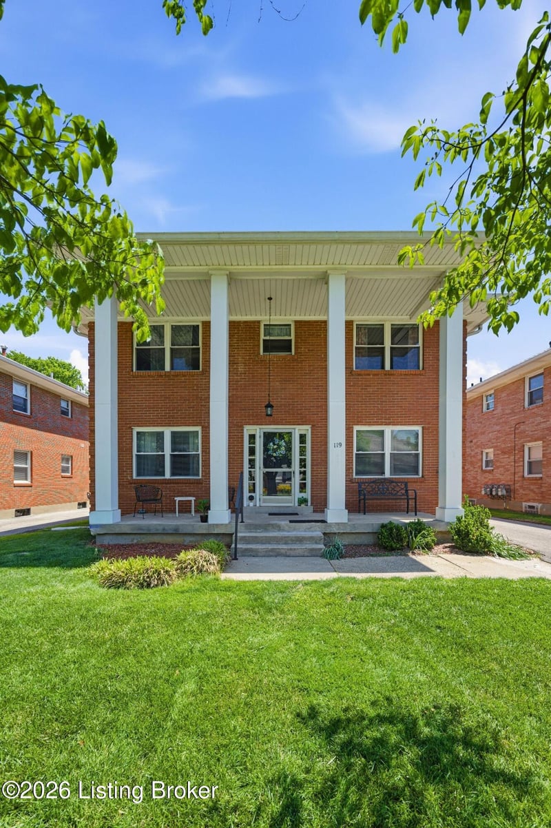 119 Mcarthur Dr, Louisville, KY 40207