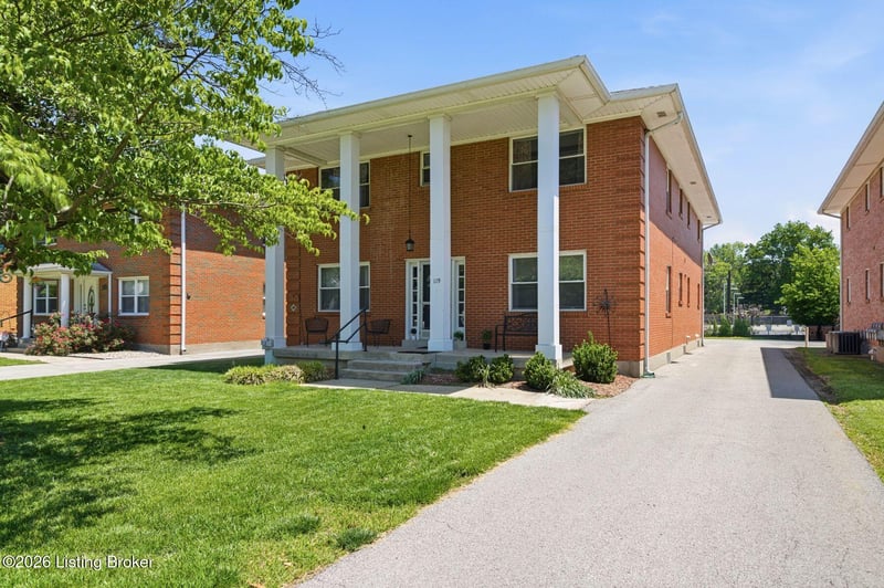 119 Mcarthur Dr, Louisville, KY 40207
