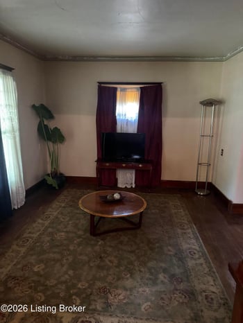 119 Northwestern Pkwy, Louisville, KY 40212