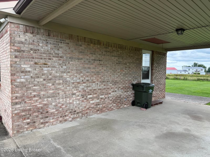 119 Willoughby St, Hardinsburg, KY 40143