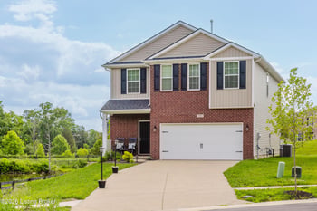 11901 Parkview Trace Dr, Louisville, KY 40229