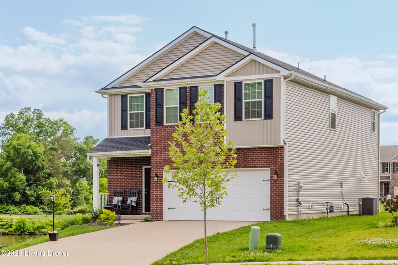 11901 Parkview Trace Dr, Louisville, KY 40229