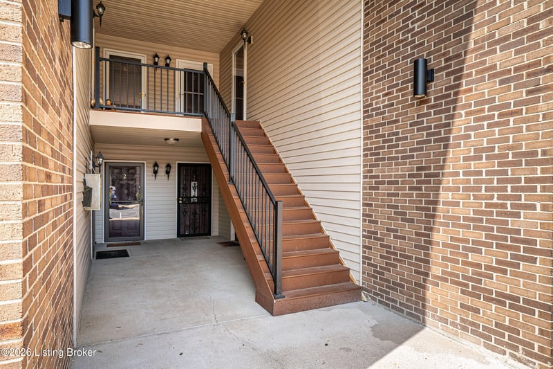 11909 Tazwell Dr #8, Louisville, KY 40245