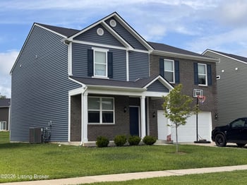 11913 Wooden Trace Dr, Louisville, KY 40229