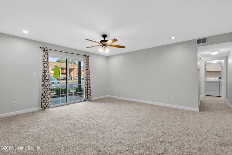 11923 N Tazwell Dr #APT 1, Louisville, KY 40245