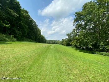 1193 Castlerock Dr, Shepherdsville, KY 40165