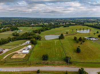 12 Shelbyville Rd, Simpsonville, KY 40067