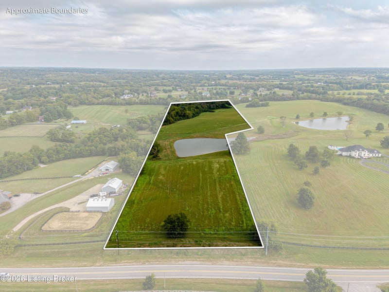 12 Shelbyville Rd, Simpsonville, KY 40067
