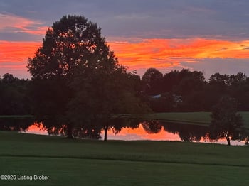 12 Shelbyville Rd, Simpsonville, KY 40067