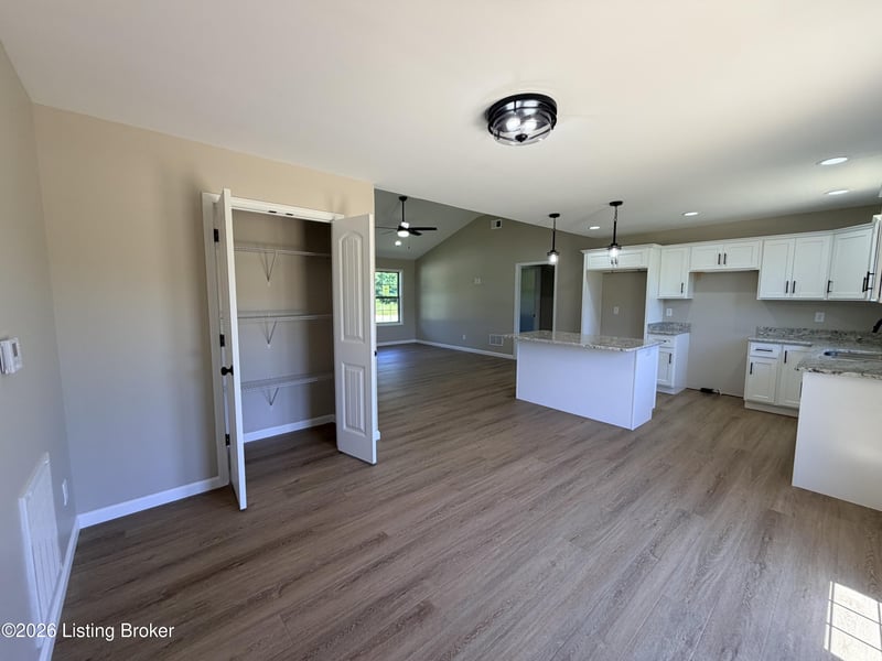 120 American Rd, Radcliff, KY 40160