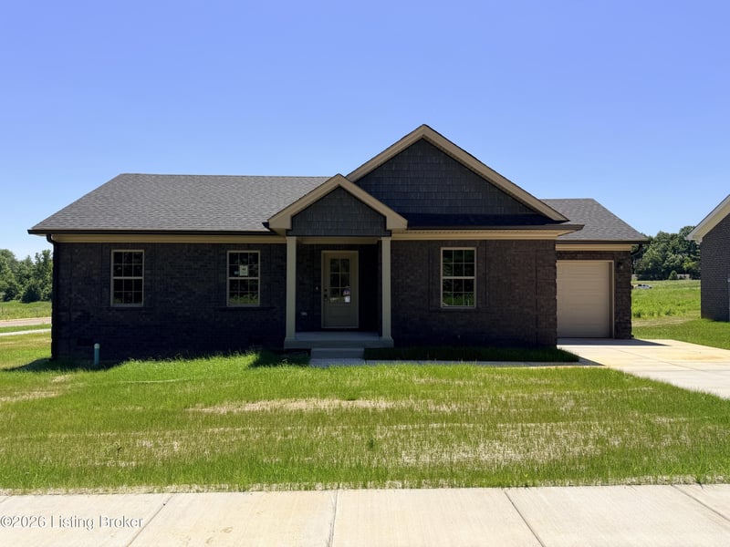 120 American Rd, Radcliff, KY 40160