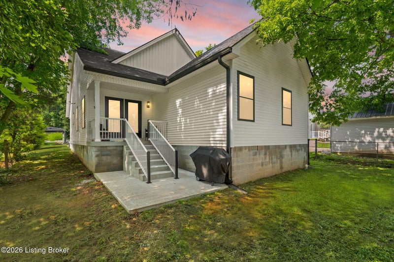 120 Cleo Dr, Bardstown, KY 40004