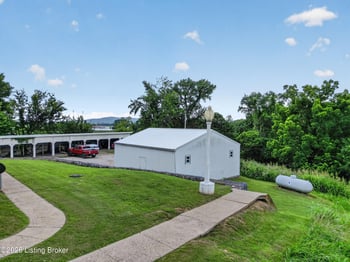 120 Water Tower Ln, Hardinsburg, KY 40143