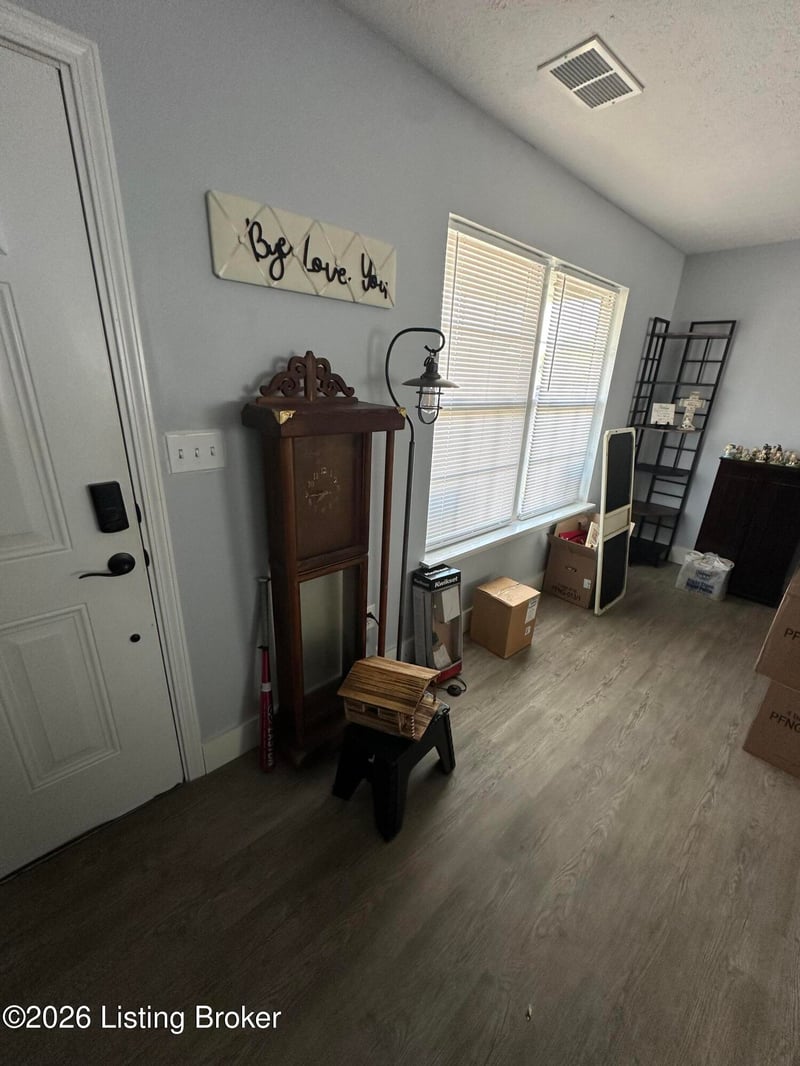 1201 Cedar Springs Pkwy, La Grange, KY 40031