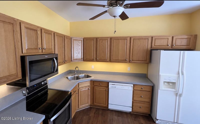 1201 Sugar Pine Ter, Louisville, KY 40243