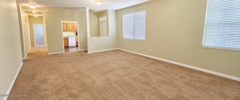 1201 Sugar Pine Ter, Louisville, KY 40243