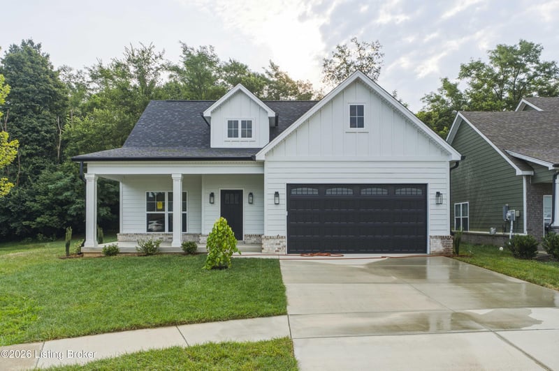 1204 Divot Way, Simpsonville, KY 40067