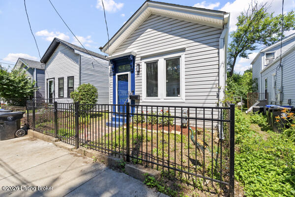 1205 Rogers St, Louisville, KY 40204