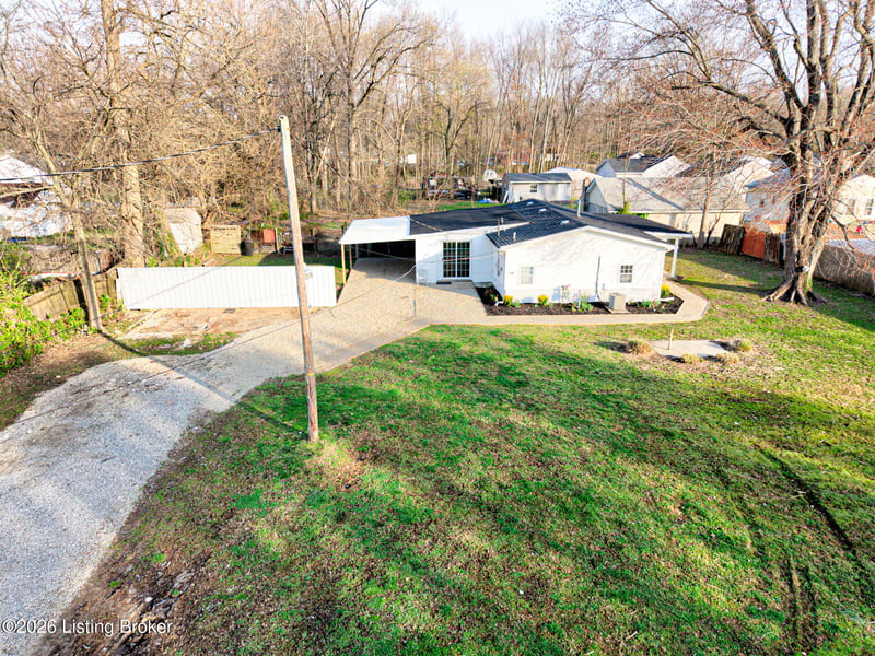 1207 Doris Dr, Louisville, KY 40118