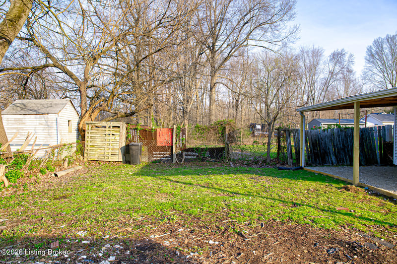 1207 Doris Dr, Louisville, KY 40118