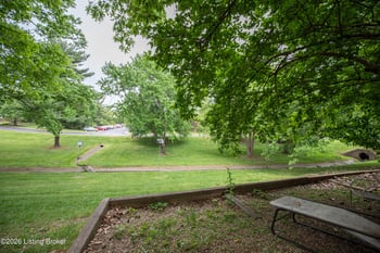1208 Dalmally Ct, Louisville, KY 40222