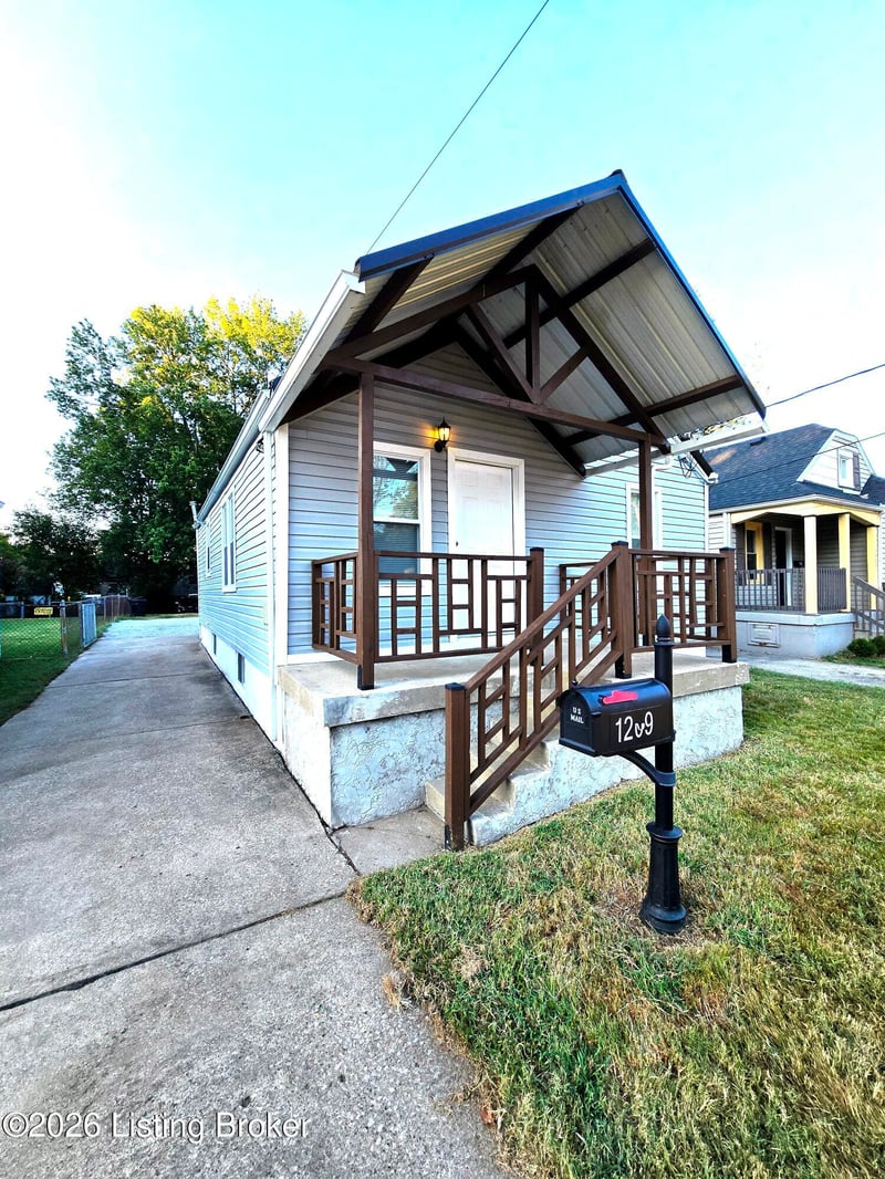 1209 Bicknell Ave, Louisville, KY 40215