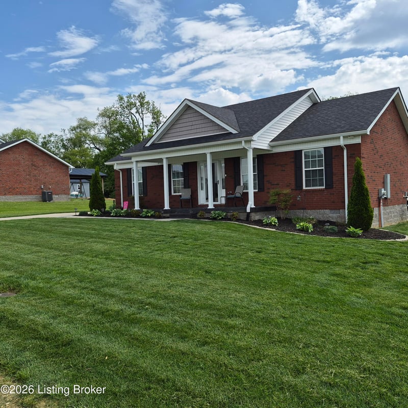 121 Iroquois Trl, Bloomfield, KY 40008