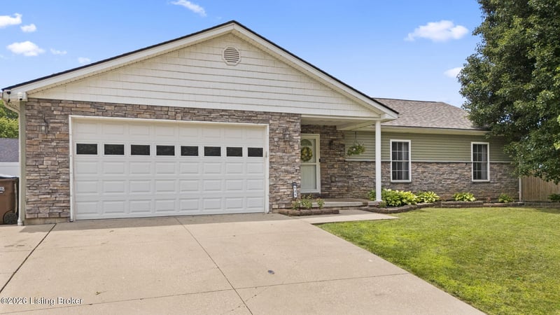 121 Mourning Dove Dr, Warsaw, KY 41095