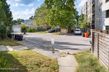 1211 E Broadway, Louisville, KY 40204
