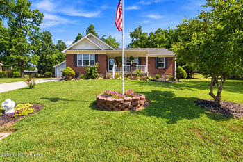 122 Chesapeake Trl, Coxs Creek, KY 40013