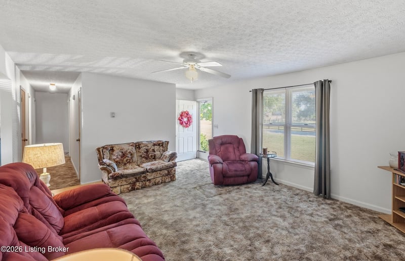 122 Raisor Ave, Bardstown, KY 40004
