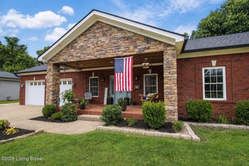 122 Sunset Dr, La Grange, KY 40031
