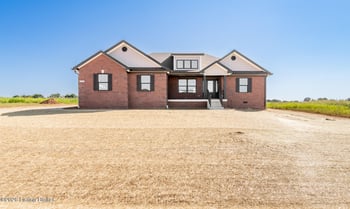 122 Woodford Dr, Bardstown, KY 40004