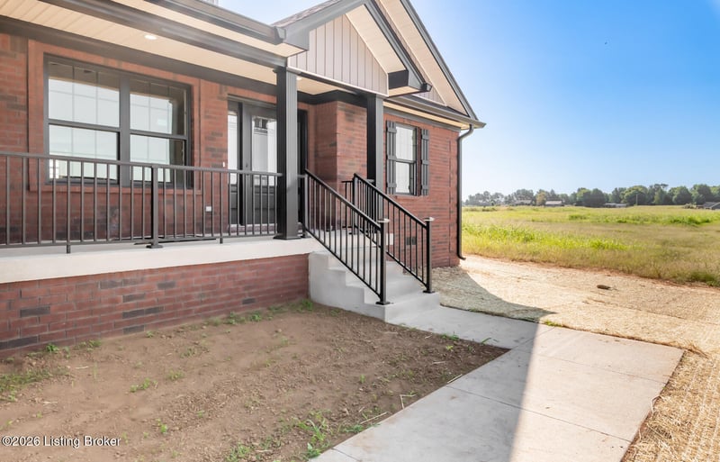 122 Woodford Dr, Bardstown, KY 40004