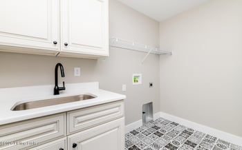 122 Woodford Dr, Bardstown, KY 40004